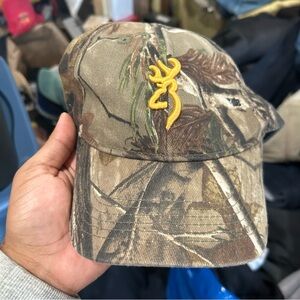 Browning Camo Hat with Yellow Logo box 49